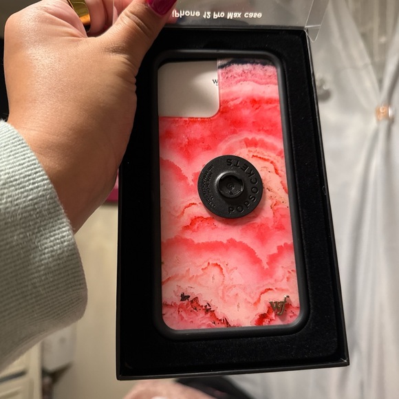 iPhone 12 Pro Max case with popsocket mount - Picture 2 of 2